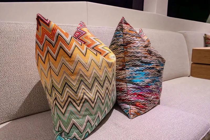 Slide: The Image of Colorful zigzag-patterned cushions on a Pardo Yachts Endurance 60, 2023 model. - 37