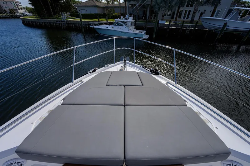 Slide: The Image of Princess 60 SB Mulligan - Bow - 20