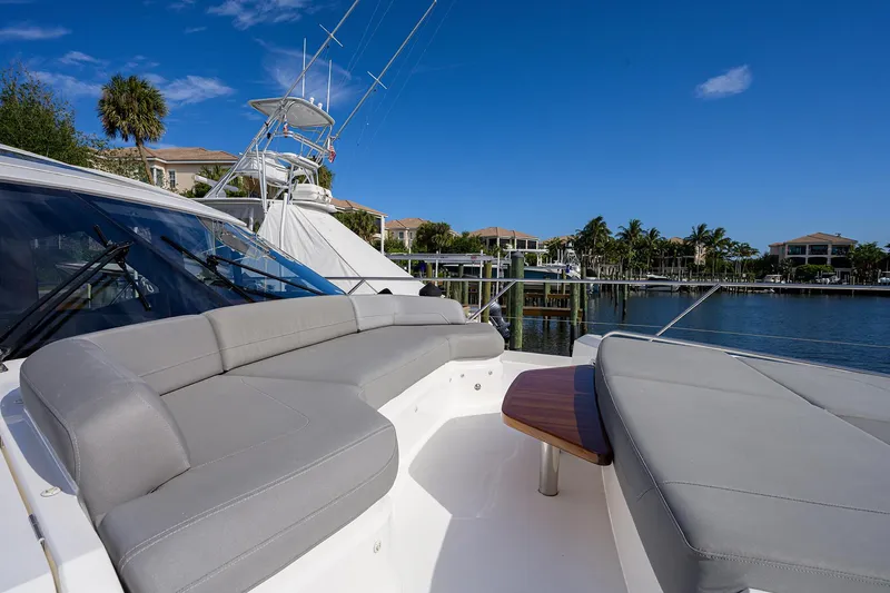 Slide: The Image of Princess 60 SB Mulligan - Bow - 22