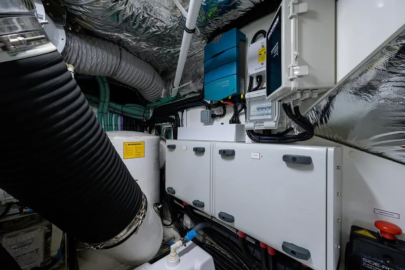 Slide: The Image of Princess 60 SB Mulligan - Engine Room - 82