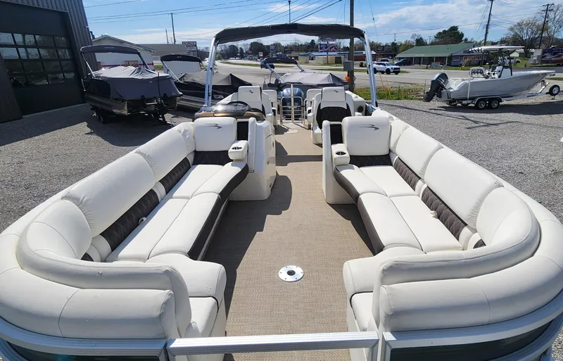 Slide: The Image of 2017 Bennington R5 2550 RCFS Saltwater Edition pontoon boat with spacious seating and modern design. - 4