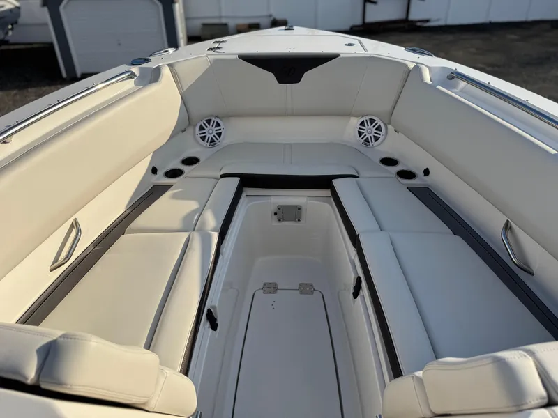 Slide: The Image of 2024 Sailfish 276 DC boat interior with spacious seating and modern design. - 4