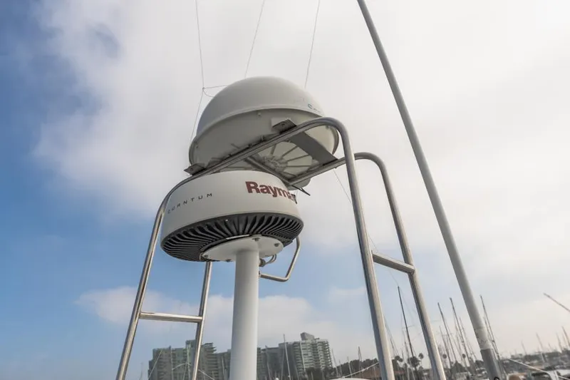 Slide: The Image of Radar equipment on 2005 Meridian 459 Motoryacht against a cloudy sky. - 26