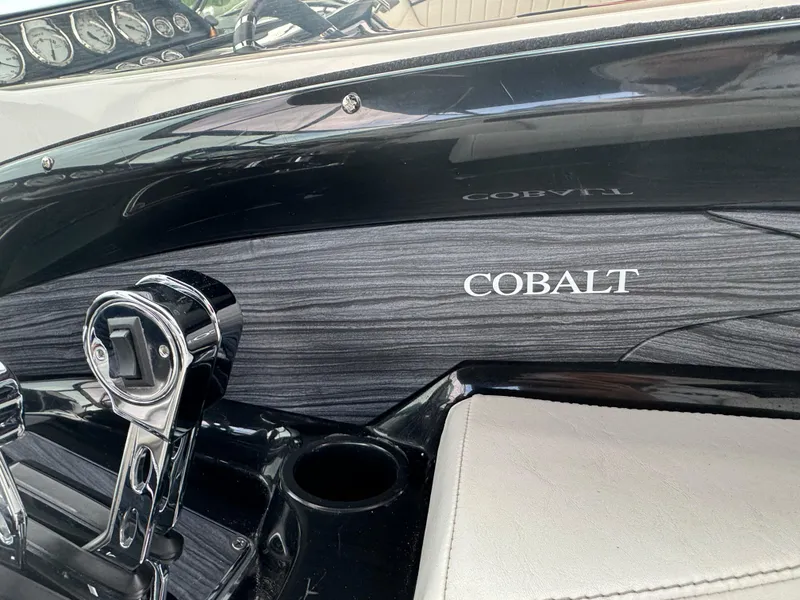 Slide: The Image of Cobalt 360 Express 2005 - 18