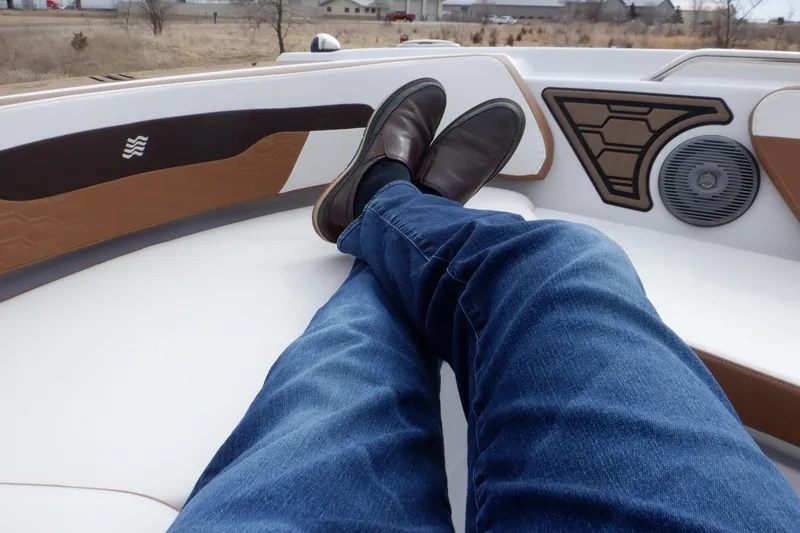 Slide: The Image of Four Winns HD200 2018 - 69