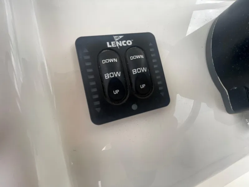 Slide: The Image of Lenco trim tab control panel on 2017 Regulator 23 FS boat. - 29