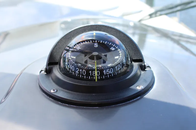 Slide: The Image of Monterey 340 Sport Yacht 2013 - 110