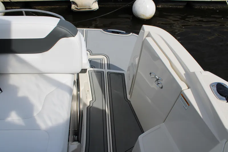 Slide: The Image of Monterey 340 Sport Yacht 2013 - 62