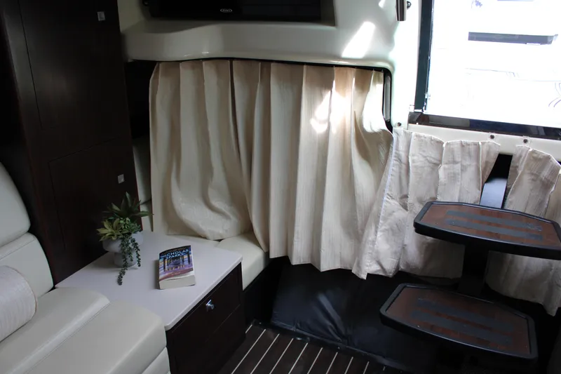 Slide: The Image of Monterey 340 Sport Yacht 2013 - 89