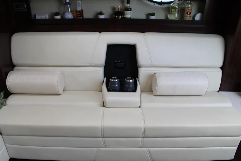 Slide: The Image of Monterey 340 Sport Yacht 2013 - 91