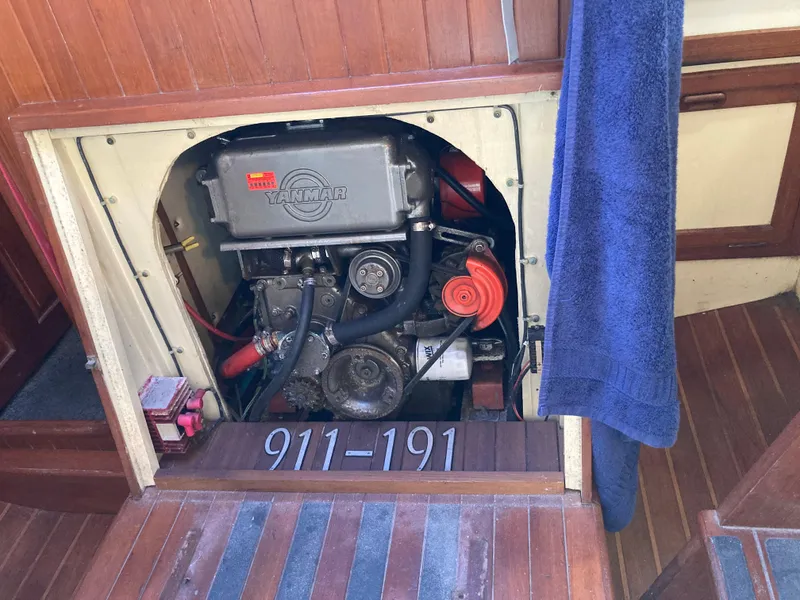 Slide: The Image of Nantucket 33 1984 - 73