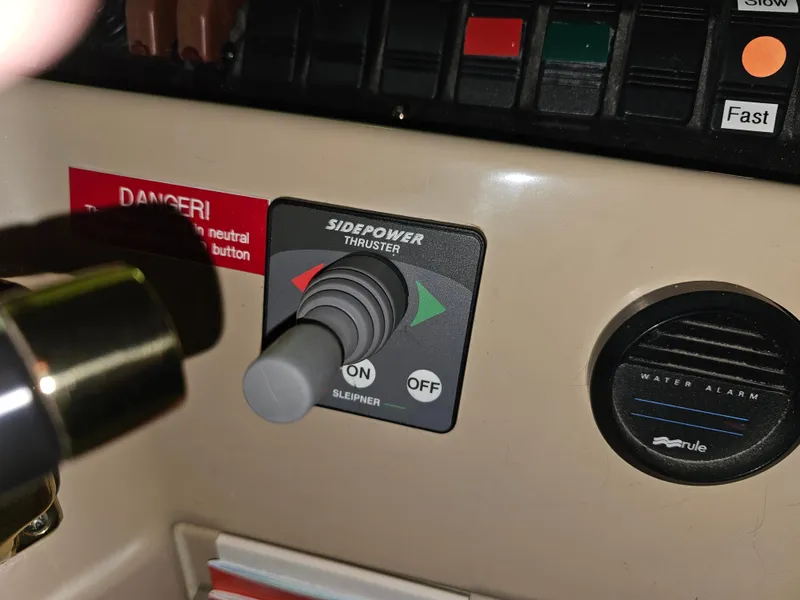 Slide: The Image of Control panel of a 2001 Cruisers 5000 Sedan with Side-Power thruster and water alarm. - 17