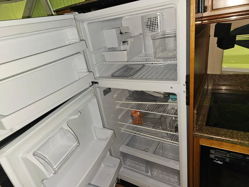 Slide: The Image of Cruisers 5000 Sedan 2001 - 53