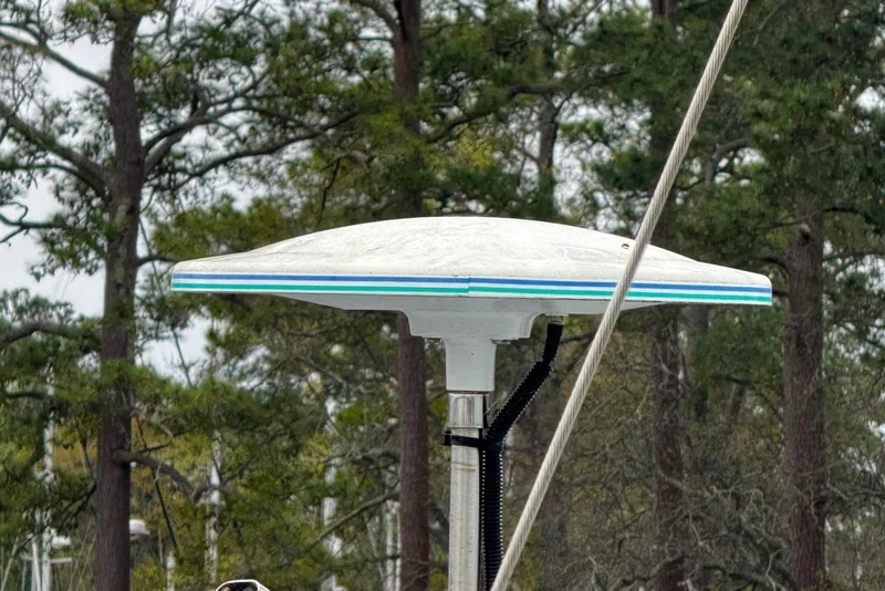 Slide: The Image of 1994 Beneteau Moorings 40.5 - 19