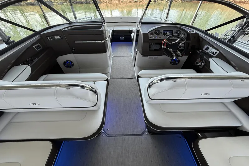 Slide: The Image of Regal 2800 2016 - 17