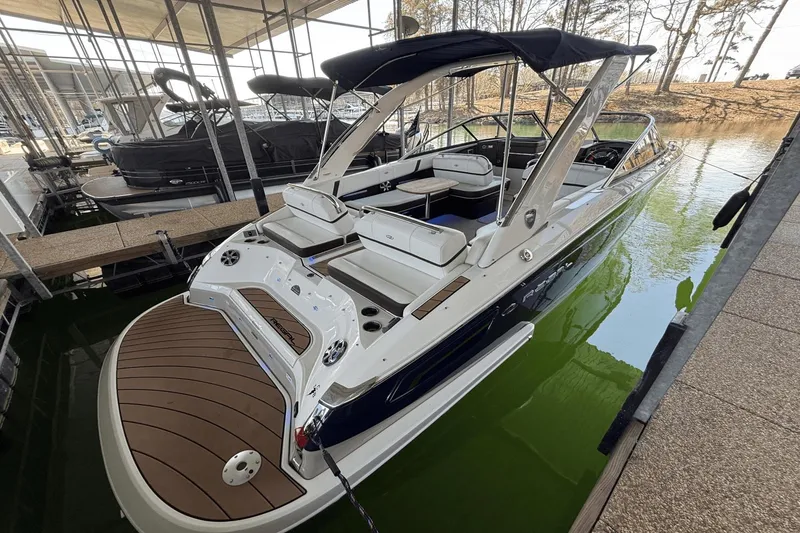 Slide: The Image of Regal 2800 2016 - 3