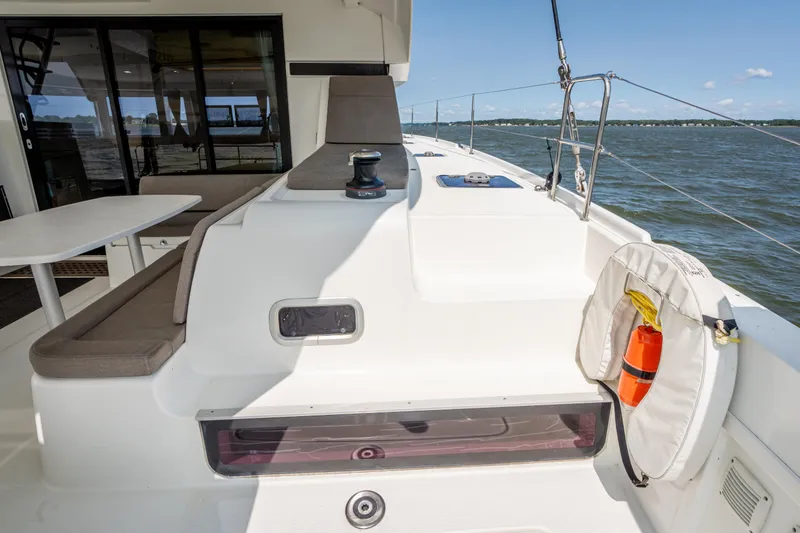 Slide: The Image of Lagoon 42 2017 - 54