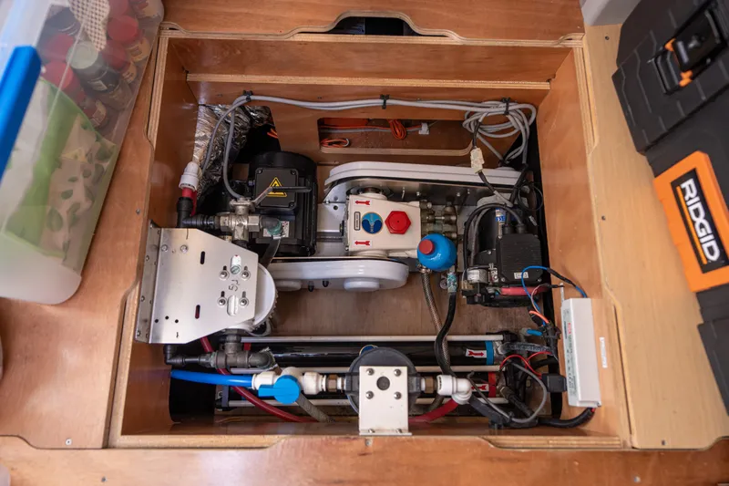 Slide: The Image of Lagoon 42 2017 - 74