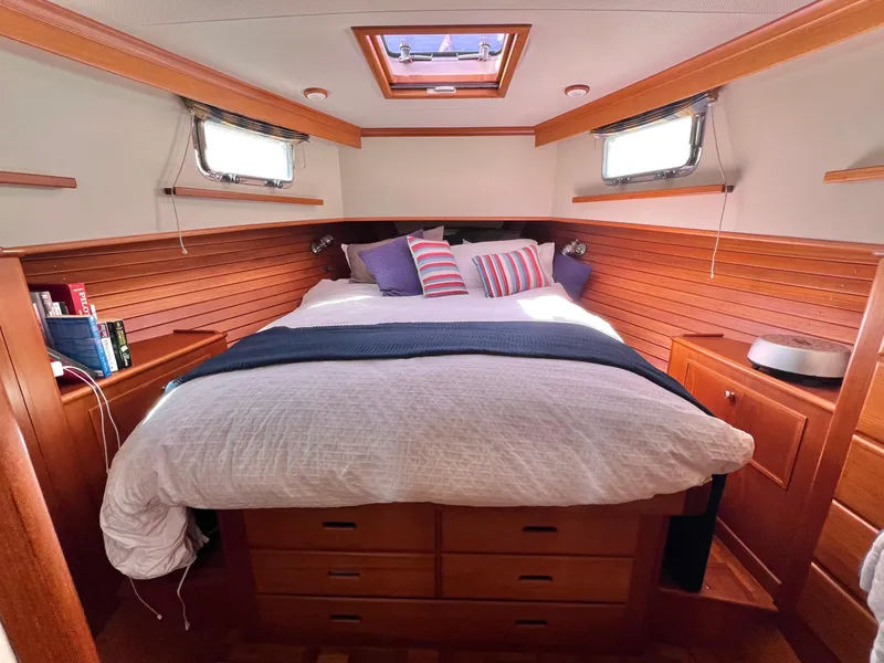 Slide: The Image of Owners Stateroom - 35