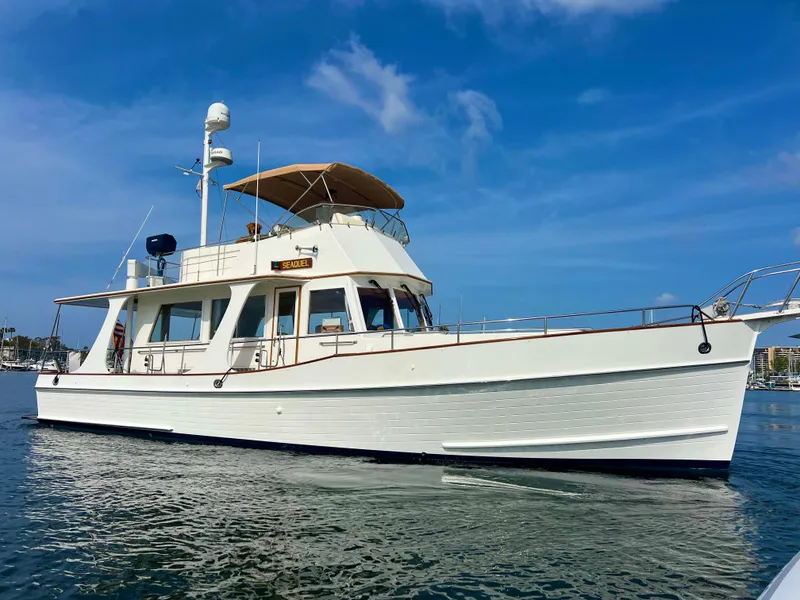 Slide: The Image of Grand Banks 42 Europa 2005 - 4