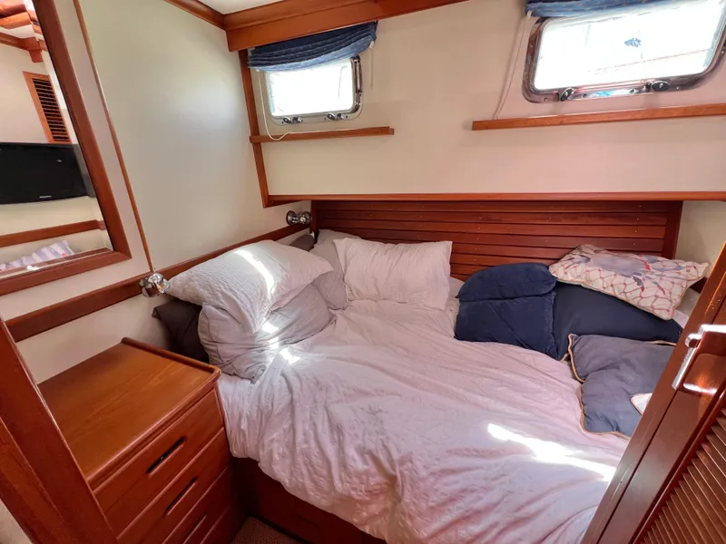 Slide: The Image of Guest Stateroom - 43