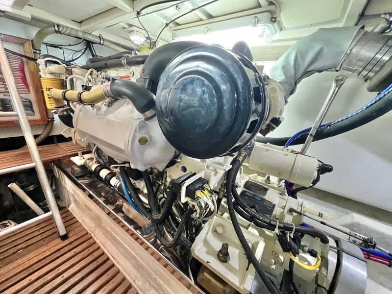 Slide: The Image of Starboard CAT 3126B - 66