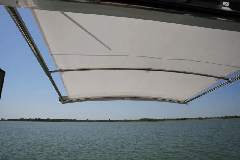 Slide: The Image of Cruisers Yachts 54 Cantius 2022 - 37