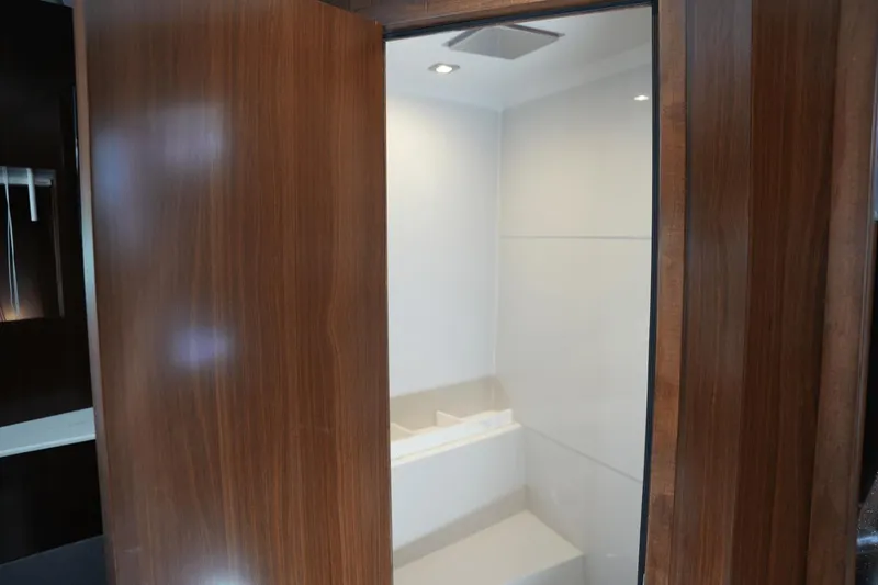 Slide: The Image of Cruisers Yachts 54 Cantius 2022 - 72