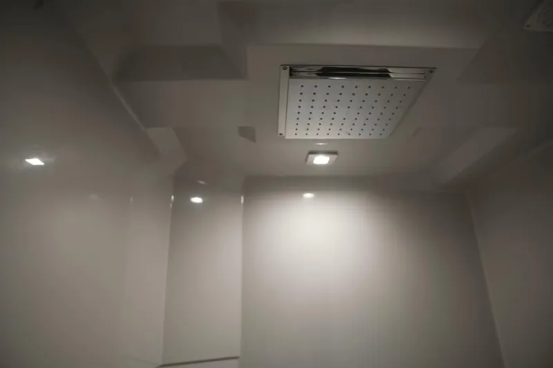 Slide: The Image of Cruisers Yachts 54 Cantius 2022 - 91