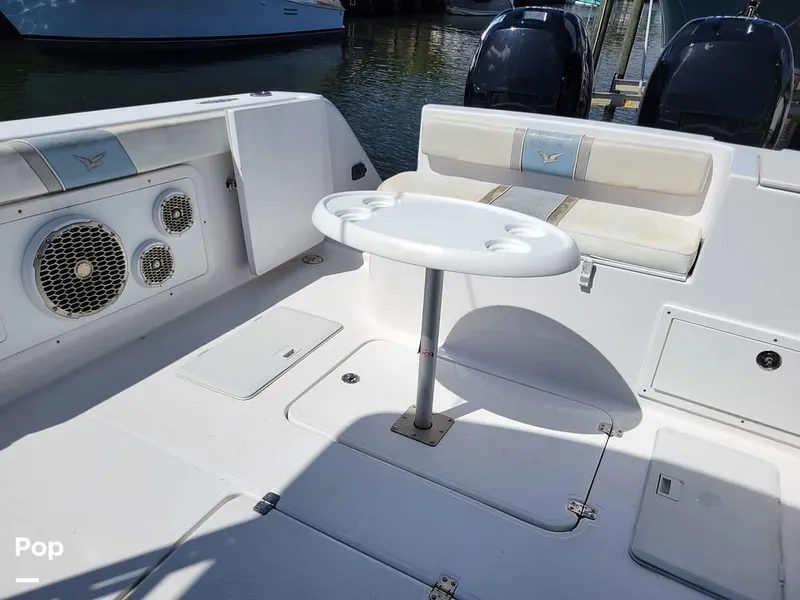 Slide: The Image of 2000 Pro-Line 30 Walkaround for sale in Hypoluxo, FL - 22