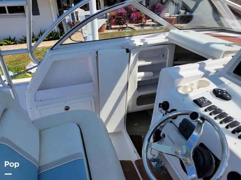 Slide: The Image of 2000 Pro-Line 30 Walkaround for sale in Hypoluxo, FL - 24