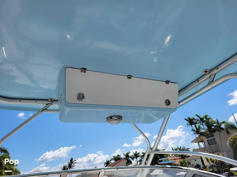 Slide: The Image of 2000 Pro-Line 30 Walkaround for sale in Hypoluxo, FL - 27