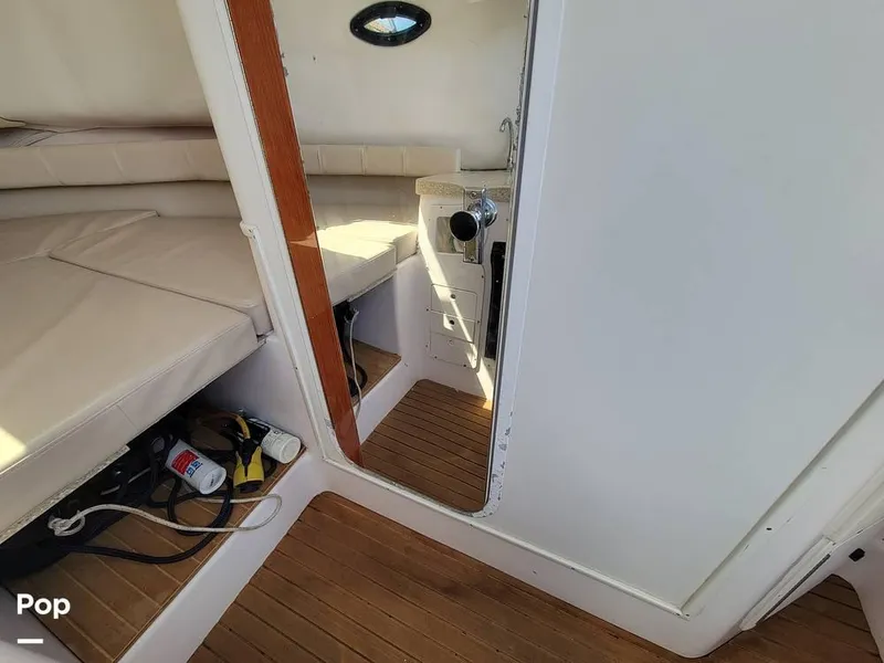 Slide: The Image of 2000 Pro-Line 30 Walkaround for sale in Hypoluxo, FL - 51