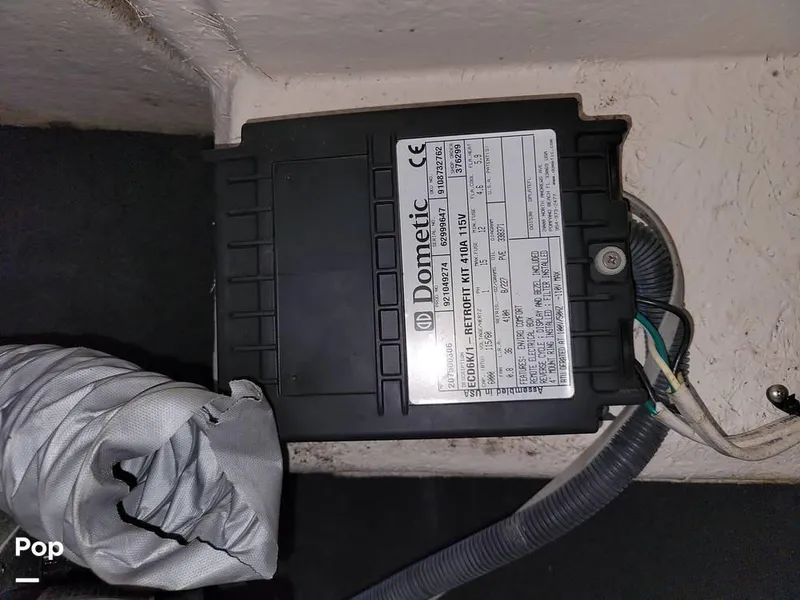 Slide: The Image of 2000 Pro-Line 30 Walkaround for sale in Hypoluxo, FL - 61