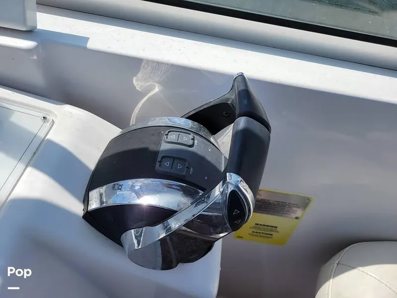 Slide: The Image of 2000 Pro-Line 30 Walkaround for sale in Hypoluxo, FL - 72