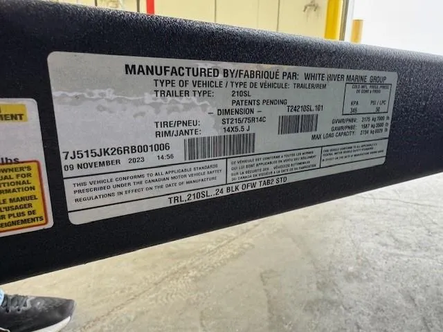 Slide: The Image of Label on 2024 Tahoe 210 S Limited trailer, detailing specifications and manufacturing information. - 2