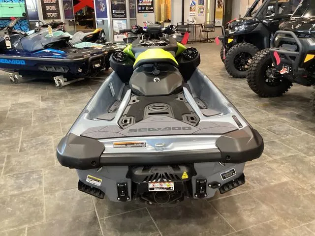 Slide: The Image of Sea-Doo RXP-X 325 2024 - 4