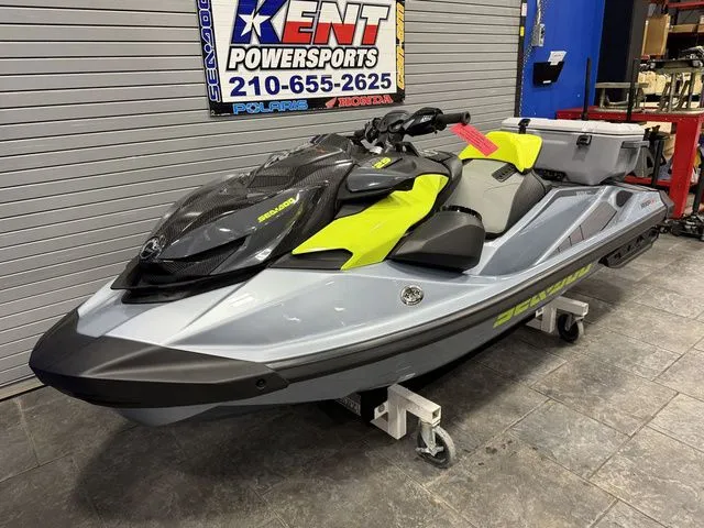 Slide: The Image of Sea-Doo RXP-X 325 2024 - 7