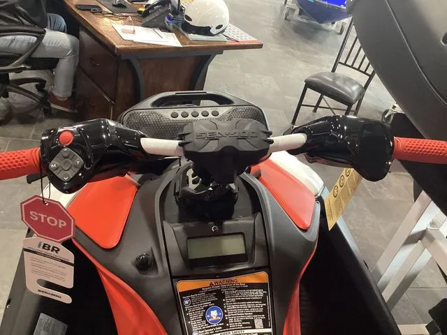 Slide: The Image of Sea-Doo SPARK 1UP TRIXX W/AUDIO 2024 - 3