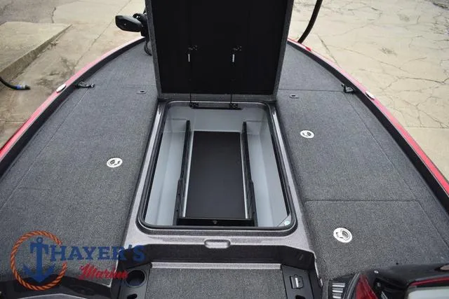 Slide: The Image of Triton 21 XP 2025 - 25