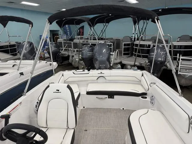 Slide: The Image of Stingray 182SC 2026 - 6