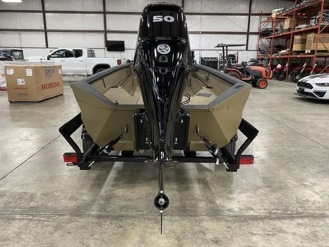 Slide: The Image of Excel Eclipse 17' 2025 - 13