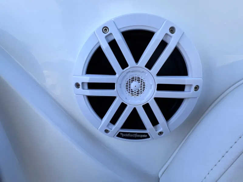 Slide: The Image of White Rockford Fosgate speaker on 2022 Monterey M45 boat. - 34