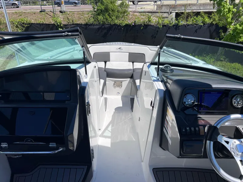 Slide: The Image of Monterey M45 Powered by 250 Verado w. ONLY 140 HOURS 2022 - 50