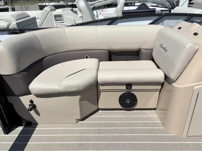 Slide: The Image of Bentley Pontoons 200FNC 2025 - 6