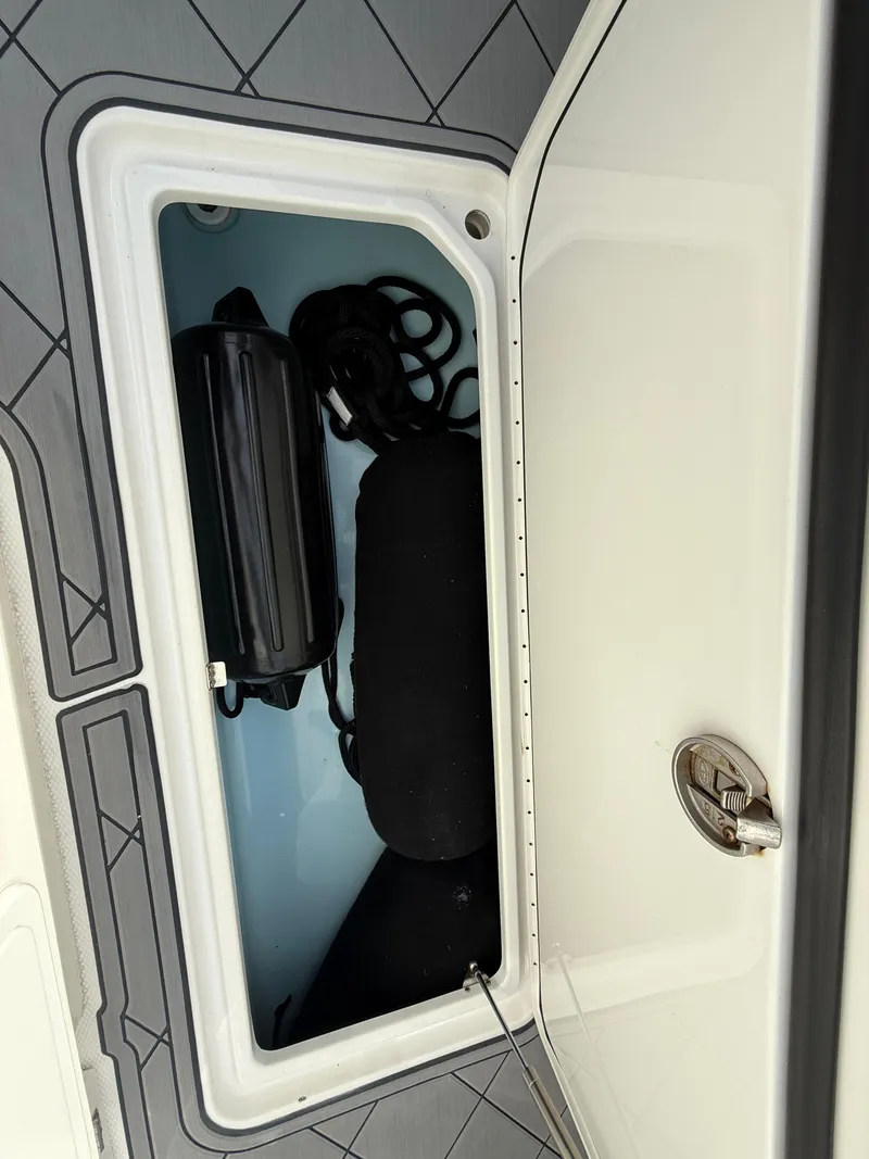 Slide: The Image of Nor-Tech 392 Super Fish 2016 - 59