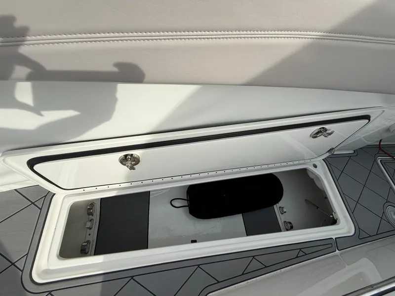 Slide: The Image of Nor-Tech 392 Super Fish 2016 - 64