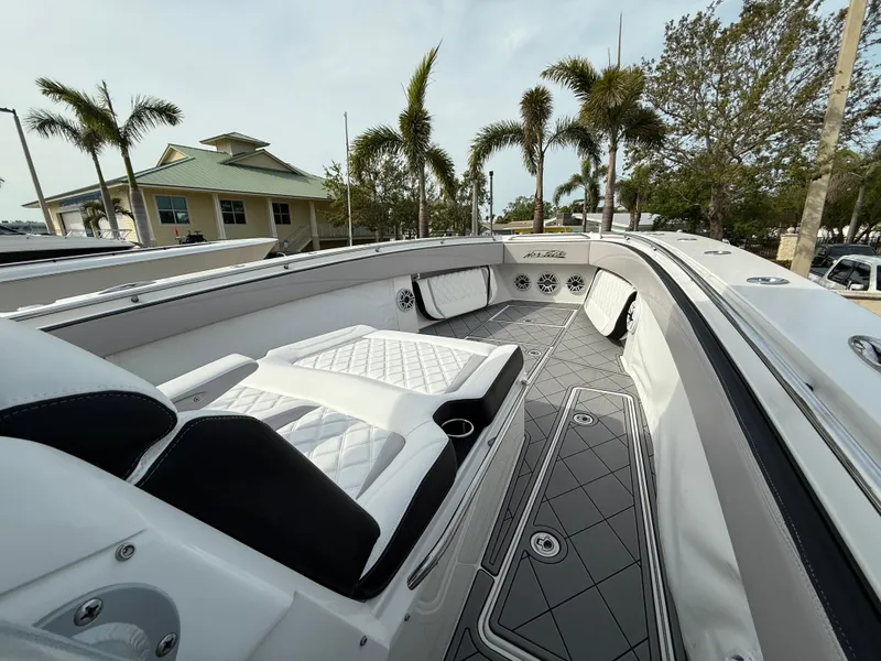 Slide: The Image of Nor-Tech 392 Super Fish 2016 - 67