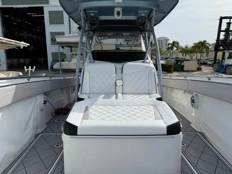 Slide: The Image of Nor-Tech 392 Super Fish 2016 - 68