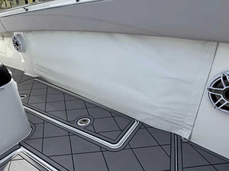 Slide: The Image of Nor-Tech 392 Super Fish 2016 - 73